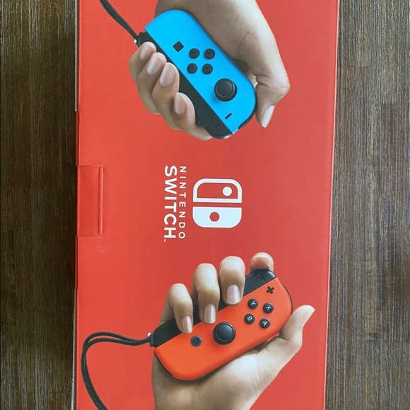 Nintendo switch - Picture 1 of 2